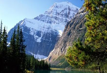 快船射手稳定发挥，三分球命中率居高不下